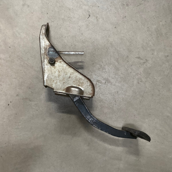 52078764 Brake Pedal Assembly for 94-95 Jeep ZJ Grand Cherokee