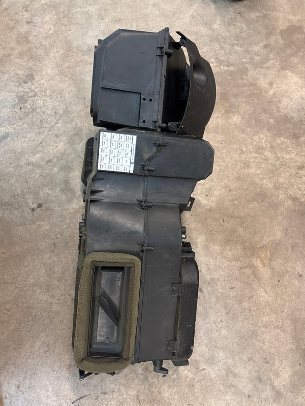 55115173 Heater Box Assembly Without A/C for Jeep Wrangler TJ (1997 before July Launch)