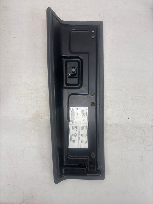 Glovebox Light Gray 84-96 Jeep Comanche MJ, Cherokee XJ - 55000969