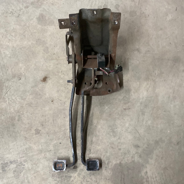 Clutch / Brake Pedal for YJ Jeep 92-95