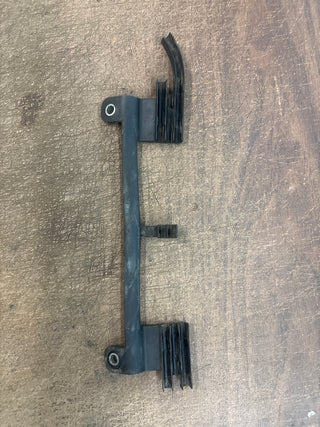 33007154 Ignition Cable Retainer for Jeep 4.0 Liter (91-99) TJ YJ XJ ZJ MJ