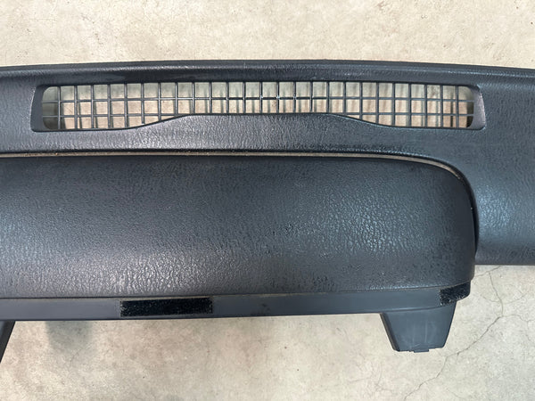 Cherookee XJ 97-01 Agate Gray Upper Dash Defrost Trim Bezel
