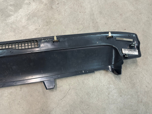 Cherookee XJ 97-01 Agate Gray Upper Dash Defrost Trim Bezel