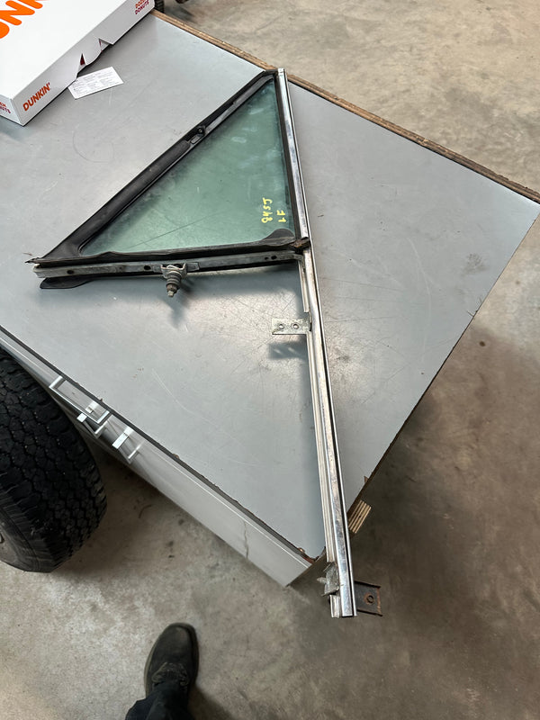 Left Vent Window Assembly for Jeep FSJ Wagoneer