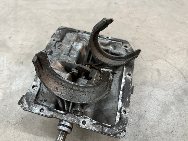 CJ5 CJ7 CJ8 (80-86) T4 Transmission Top Cover & Shift Forks
