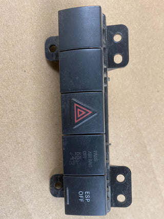 4602507AF Hazard Switch for Jeep Wrangler JK (07)