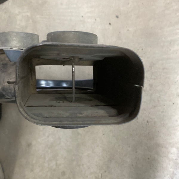 53003936 Jeep V8 Air Filter Housing