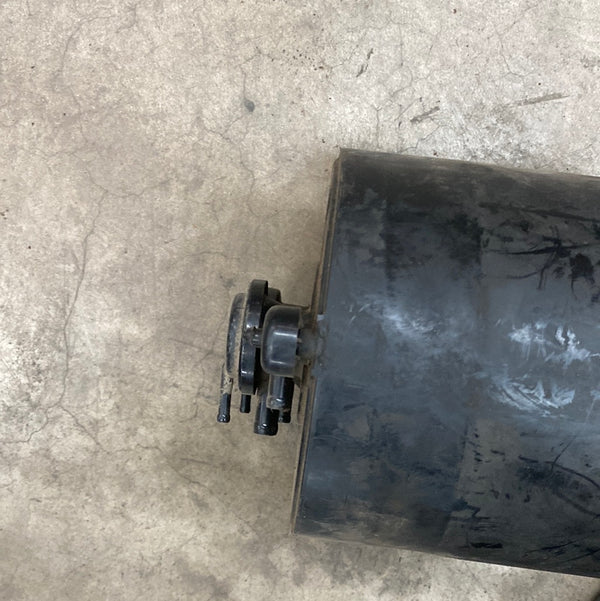 17064627 Vapor Canister for Jeep Grand Wagoneer SJ (84-86)