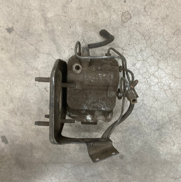 4637626 ABS Pump Module w/ bracket for Jeep YJ XJ SJ