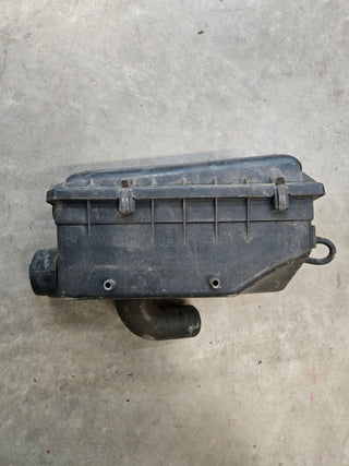 53002172 Jeep Wrangler 2.5L Air Filter Box MJ XJ (86)