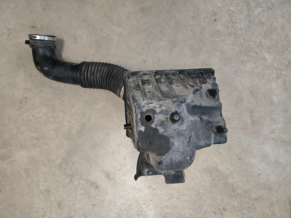 53013727AA Jeep Liberty KJ 3.7L Air Filter Box (04-07)