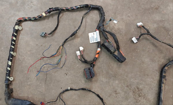56042460AD Right Side Body Wiring for Jeep Grand Cherokee WJ 1999