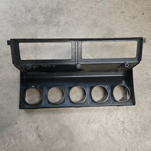 Wrangler YJ (87-95) Cinder / Black Gauge Housing Bezel Trim