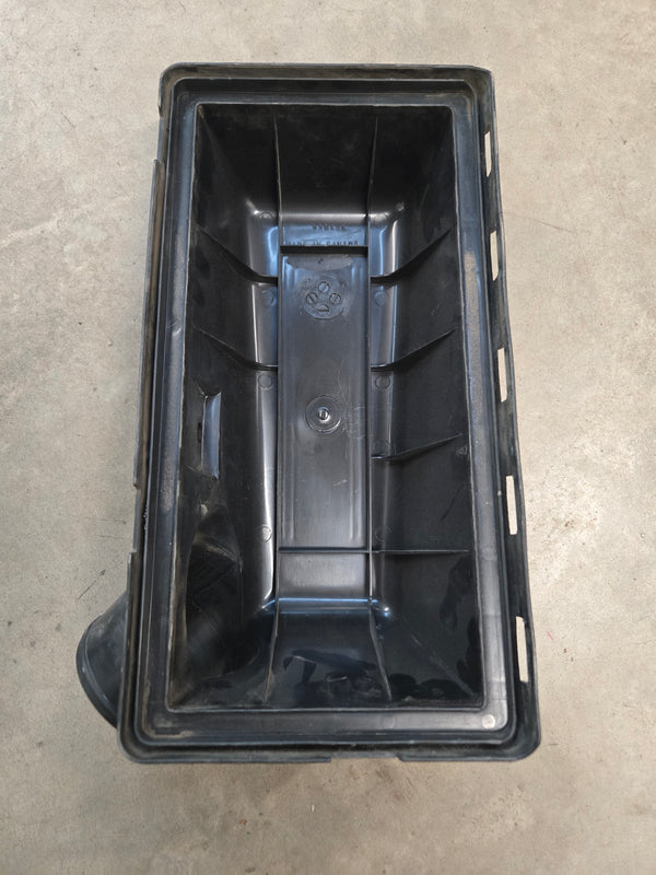 53030707 Air Cleaner Cover w/ 2 vent ports for 4.0L Jeep Cherokee XJ, Comanche MJ