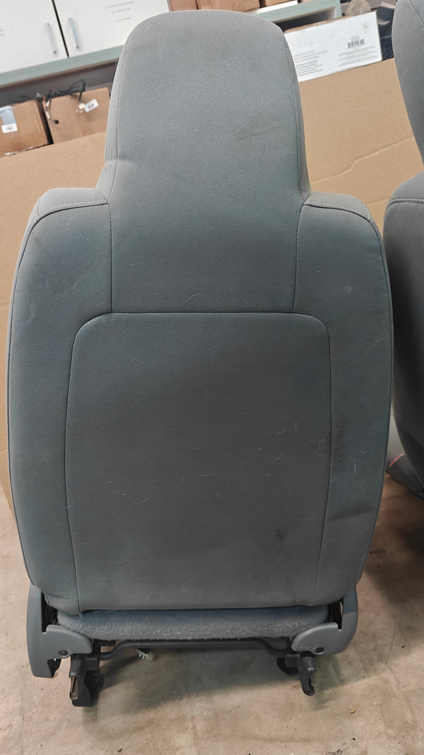 Front Bucket Seats for Liberty KJ (02-07)
