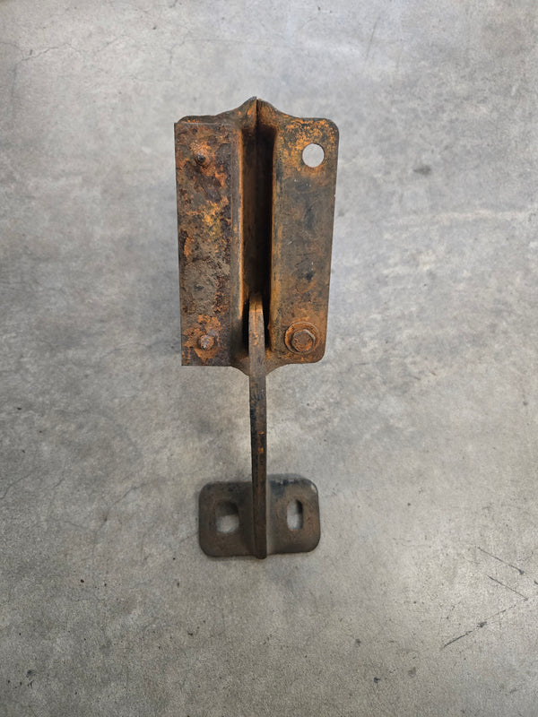 663807 Willys Hood Hinge Wagon, Utility Truck, Jeepster (46-64)