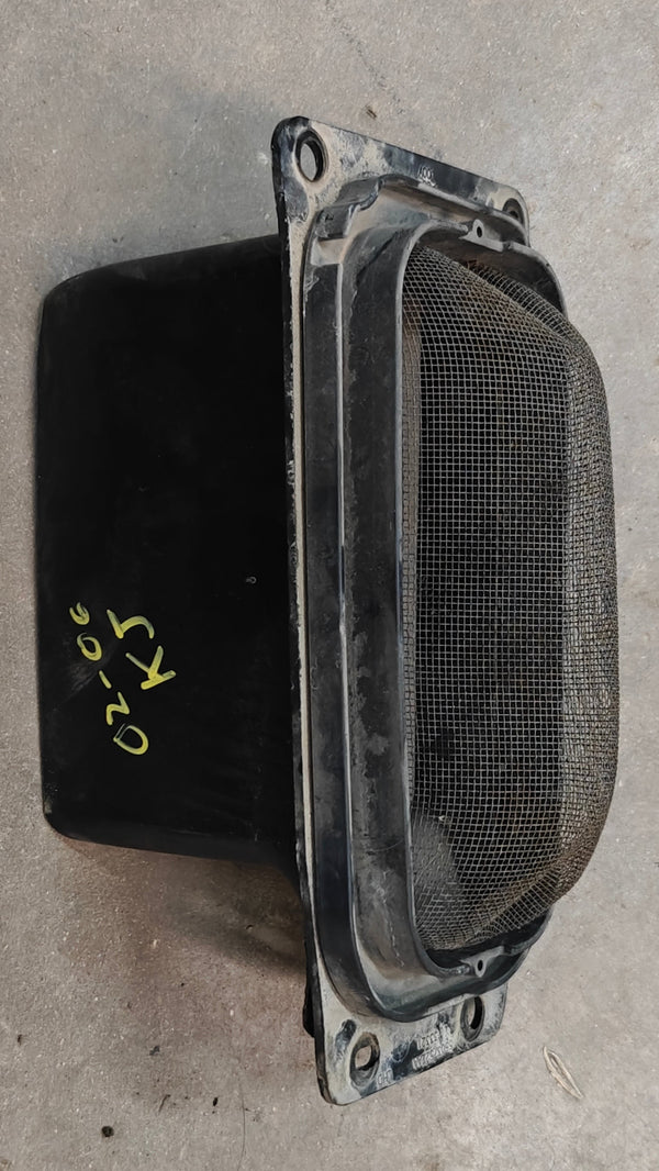 55037522AA Air Inlet Baffle for Jeep Liberty KJ (02-07)