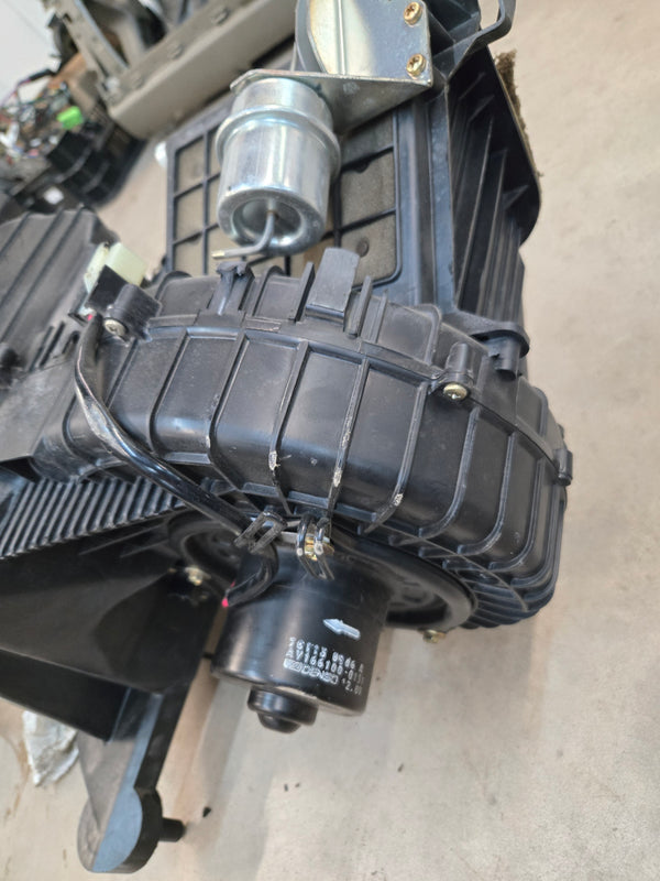 55115867 Heater Box Assembly with A/C for Jeep ZJ (96)