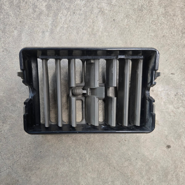 5DP55ZJ3 DS Heater and A/C Vent for Jeep Wrangler TJ (03-06)