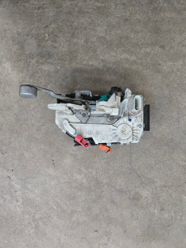 4589467AH DS Front Door Latch Jeep Liberty KJ (08-12)