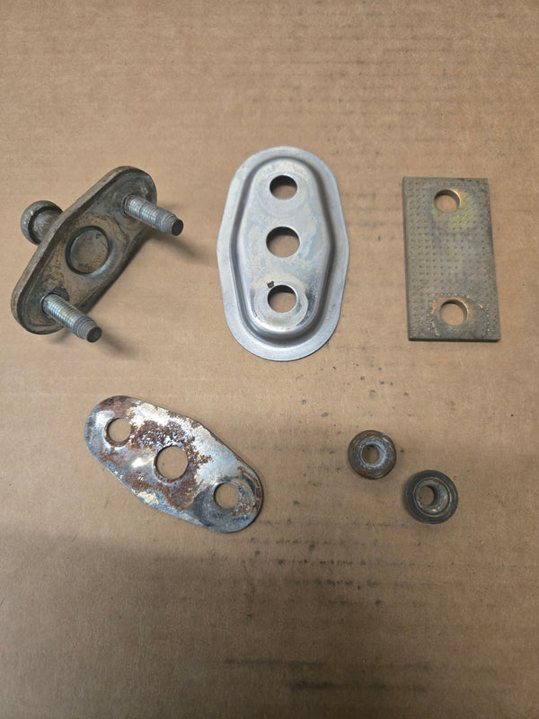 4713437 Liftgate Latch Striker Assembly for Jeep Cherokee XJ (84-96)