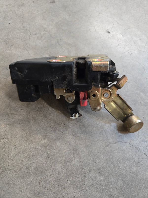 55177043AF PS Front Door Latch Jeep Liberty KJ (02-05)