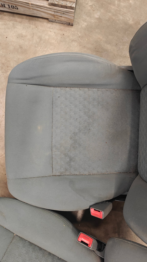 Front Bucket Seats for Liberty KJ (02-07)