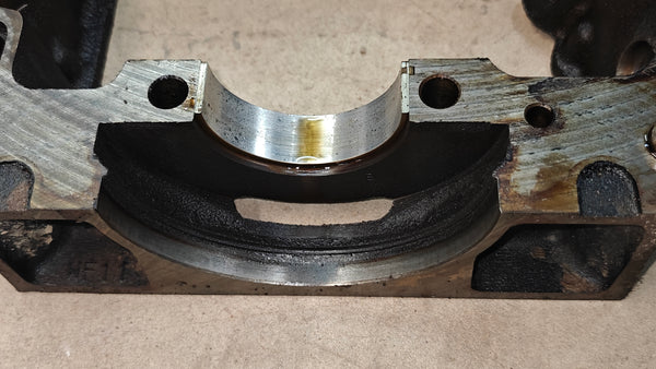 53021088 3.7L Bedplate for Liberty KJ (03-06)