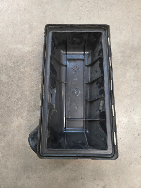 53030707 Air Cleaner Cover for 4.0L Jeep Cherokee XJ (91-01), Comanche MJ (91-92)
