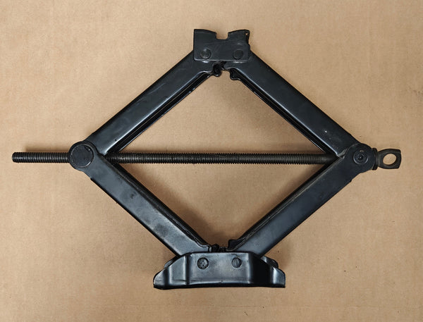 52129395AA Jeep Liberty KJ Complete Jack Set (02-07)