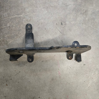 Jeep Wrangler YJ 91-95 4.0L Air Cleaner Mounting Bracket