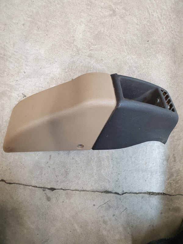 55115474 Camel PS Dash End Trim Vent Panel for Jeep Cherokee XJ (97-01)