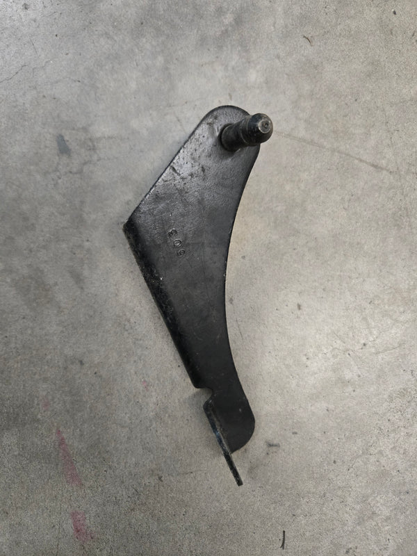 4761926 Rear Seat Center Pivot Bracket for Jeep Grand Cherokee ZJ (93-98)