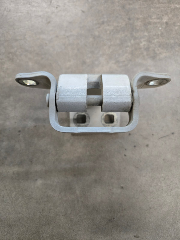 52850559AB Jeep Liberty KJ (02-07) Lower Liftgate Single Hinge