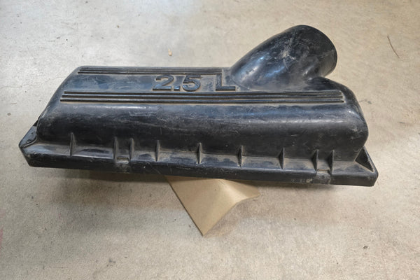 Jeep 2.5L Air Housing Lid MJ XJ YJ (87-90)