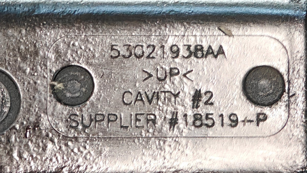 53021938AA 3.7L V6 Plastic Passenger Side Valve Cover for Liberty KJ (02-12)