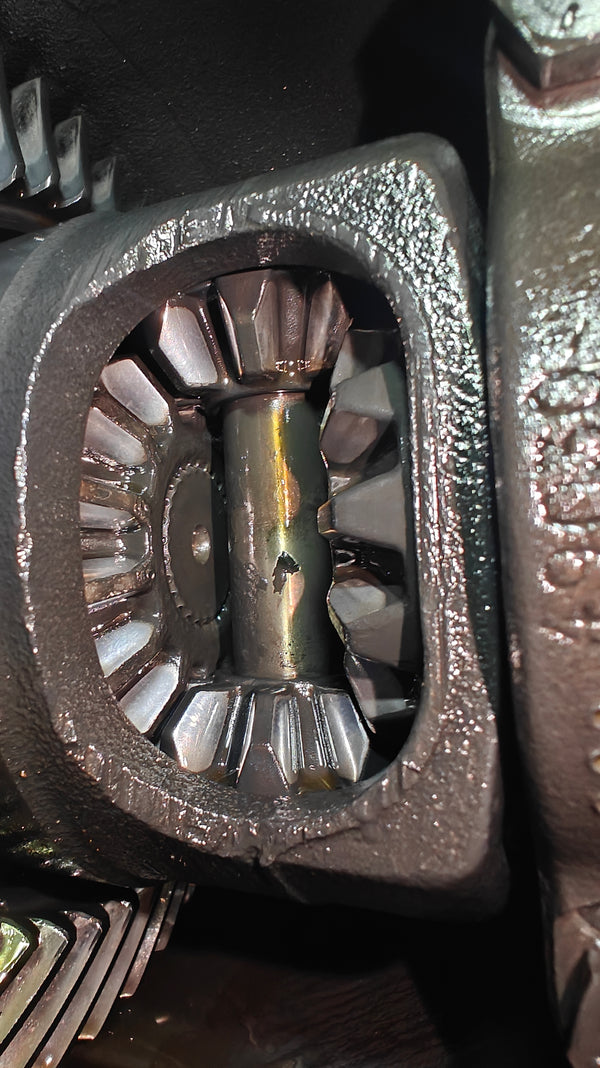 D186 / Dana 30 Complete Vari-Lok Quadra Trac II Axle Housing 3.73 Jeep WJ (99-04)