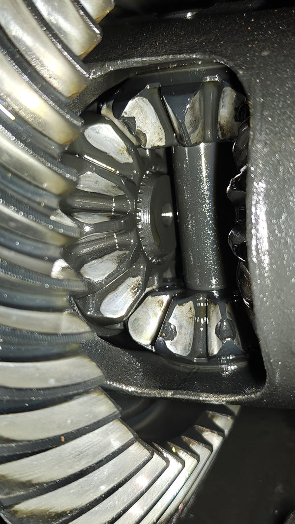 D226 / NextGen Dana 44 Rear Complete Axle Housing 3.73 Jeep JK (08-15)