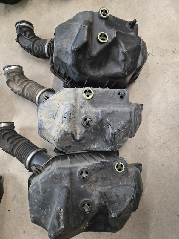 04721129AH Jeep Wrangler JK 07-11 3.8L Air Filter Box