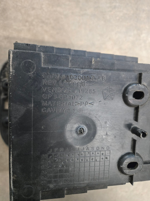 5142485AA Floor Console Bin Jeep Liberty KJ (02-07)