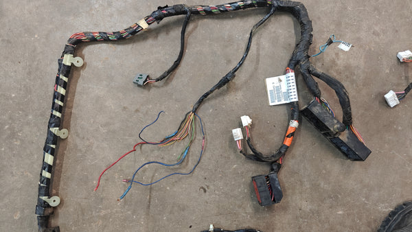 56042460AD Right Side Body Wiring for Jeep Grand Cherokee WJ 1999