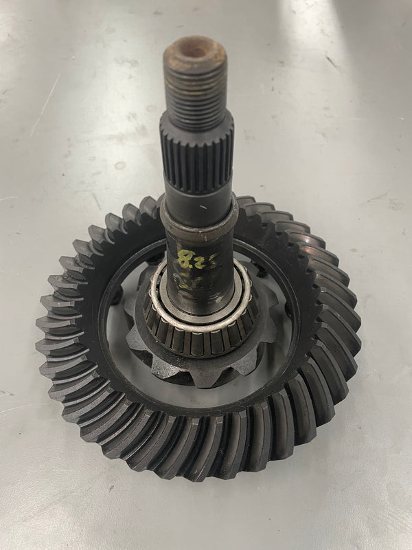 Chrysler 8.25 Ring and Pinion 3.55 Gear Ratio for Jeep Cherokee XJ 91-01, Liberty KJ 05