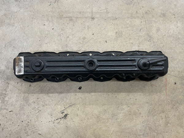4.0L Stamped Steel Valve Cover for Wrangler TJ (97-04), Cherokee XJ (95-01), Grand Cherokee ZJ WJ (94-04)