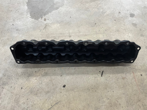 4.0L Stamped Steel Valve Cover for Wrangler TJ (97-04), Cherokee XJ (95-01), Grand Cherokee ZJ WJ (94-04)
