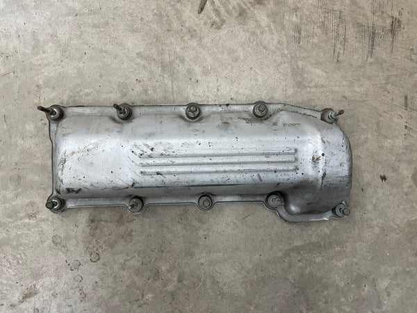 3.7L V6 Driver Side Valve Cover for Liberty KJ (02-07)
