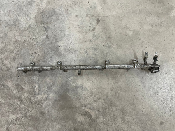 4.0L Fuel Rail for Wrangler YJ, Cherokee XJ, Grand Cherokee ZJ