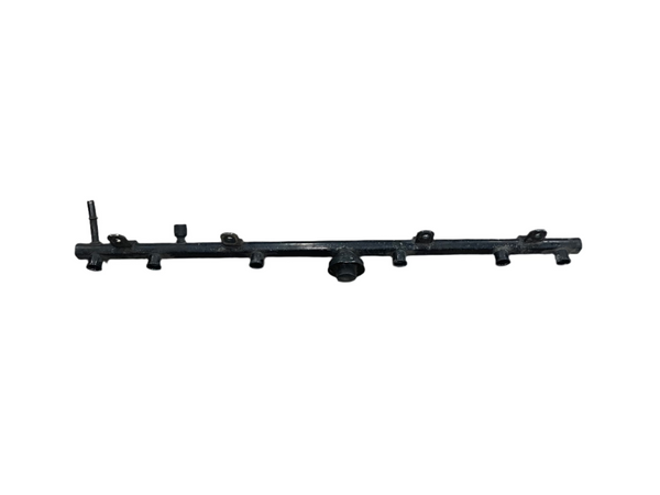 4.0L Fuel Rail for Wrangler TJ, Cherokee XJ, Grand Cherokee ZJ - Large Regulator