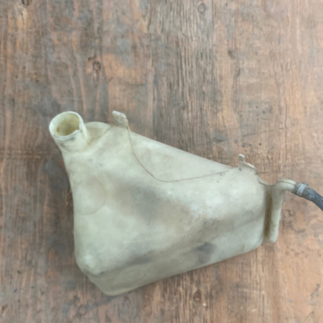 52003213 Coolant Overflow Reservoir for Jeep Cherokee XJ (8790) FN Jeep
