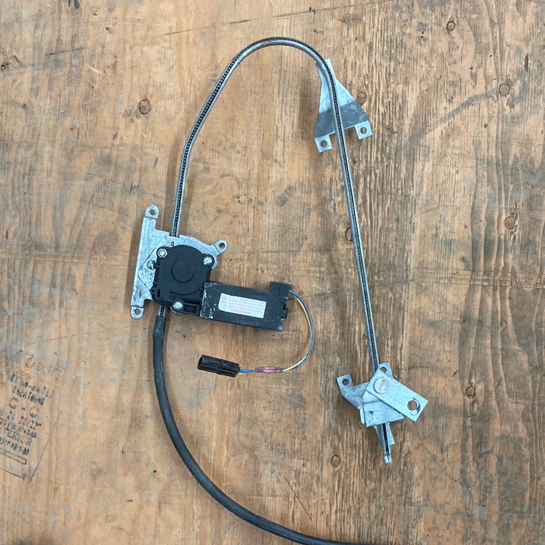 Cherokee (XJ) Window Regulator FN Jeep