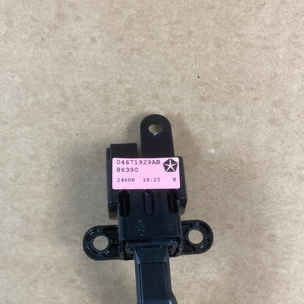 04671929AB Cruise Control Switch for Jeep JK KK WK XK MK (07-10)